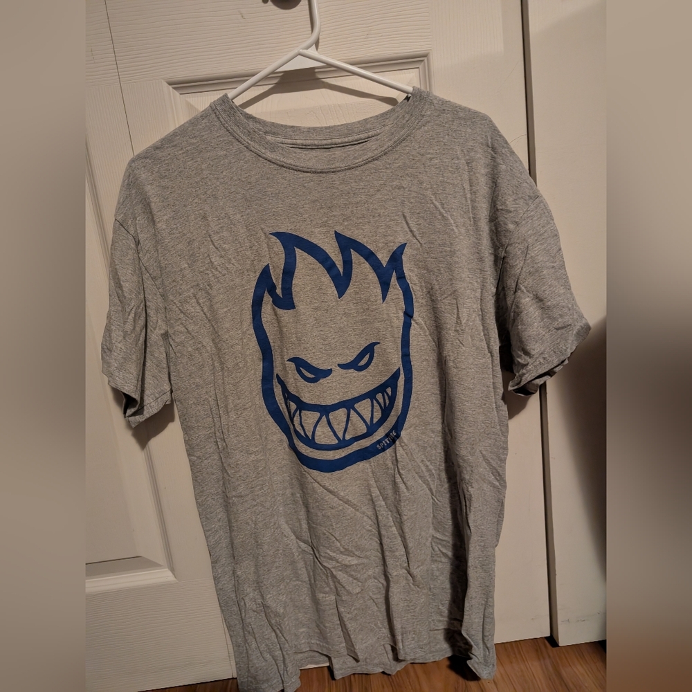 Spitfire Men's Gray T-Shirt with Blue Graphic